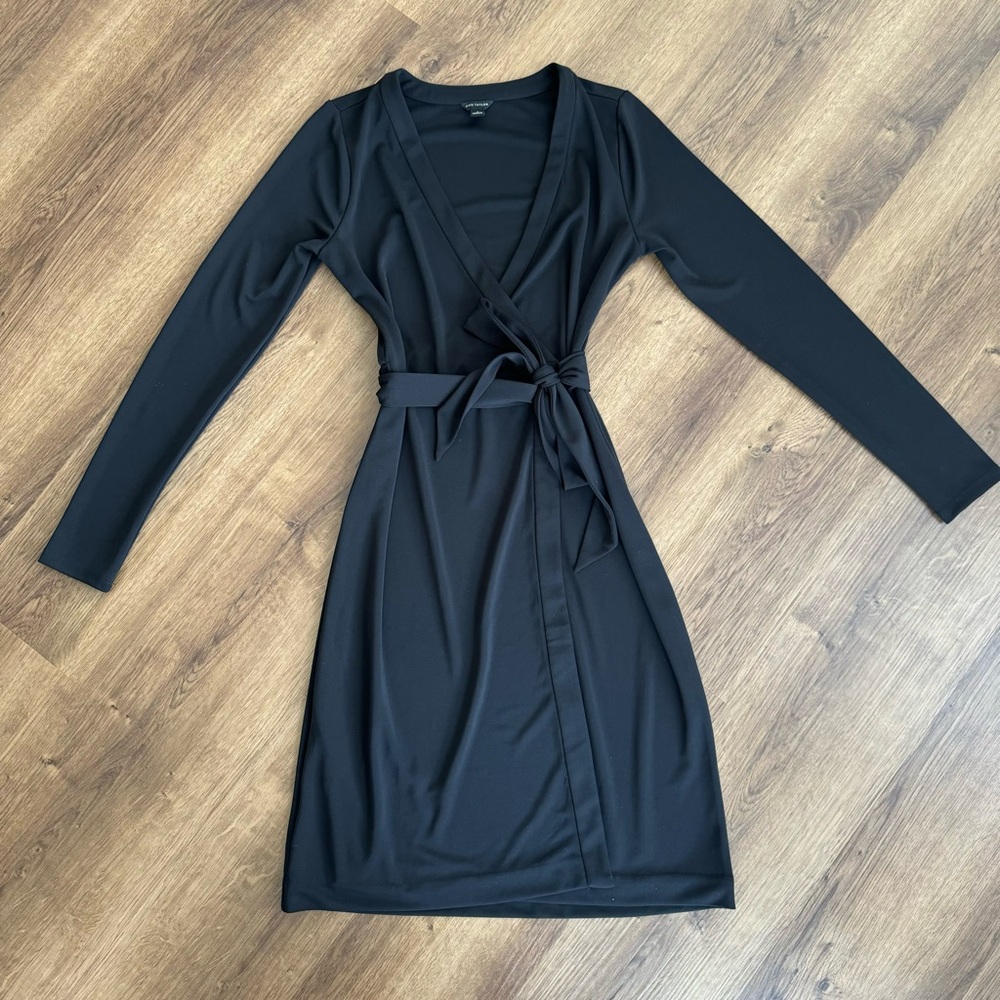 EUC - Ann Taylor - Black Wrap Dress Long Sleeve Deep V-neck